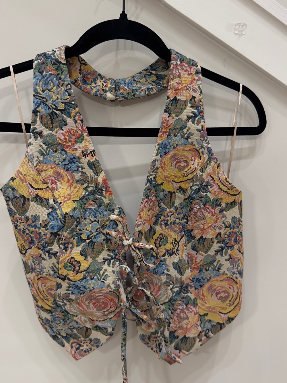 Vici Floral Lace-Up Cropped Vest — Yellow, Blue & Pink